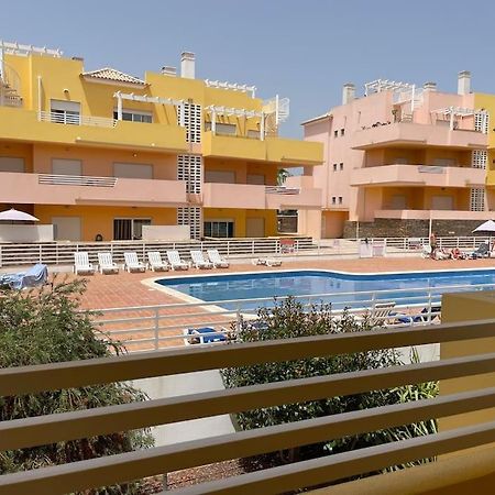 Royal Cabanas Golf Blue Condominio Privado Sossegado - Reservas De Sabado A Sabado Conceição Dış mekan fotoğraf