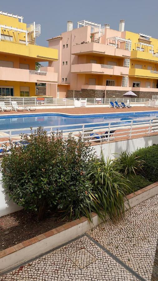 Royal Cabanas Golf Blue Condominio Privado Sossegado - Reservas De Sabado A Sabado Conceição Dış mekan fotoğraf